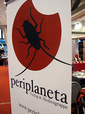 Periplanata-Fahne auf der Buch Berlin 2016