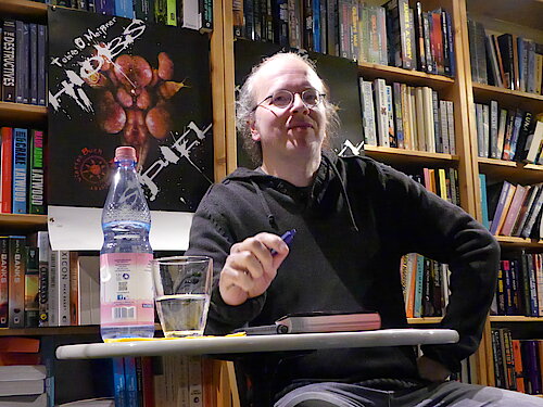Tobias O. Meißner während einer Lesung am 23.03.2018 im Otherland