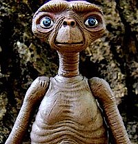 So rührend, so anders, so lieb: Everybody’s Darling E.T. (c) United International Pictures